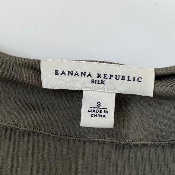 Banana Republic 100% Silk Faux Wrap Midi Dress Sz S Brown Quiet Luxury Classic - Picture 3 of 7